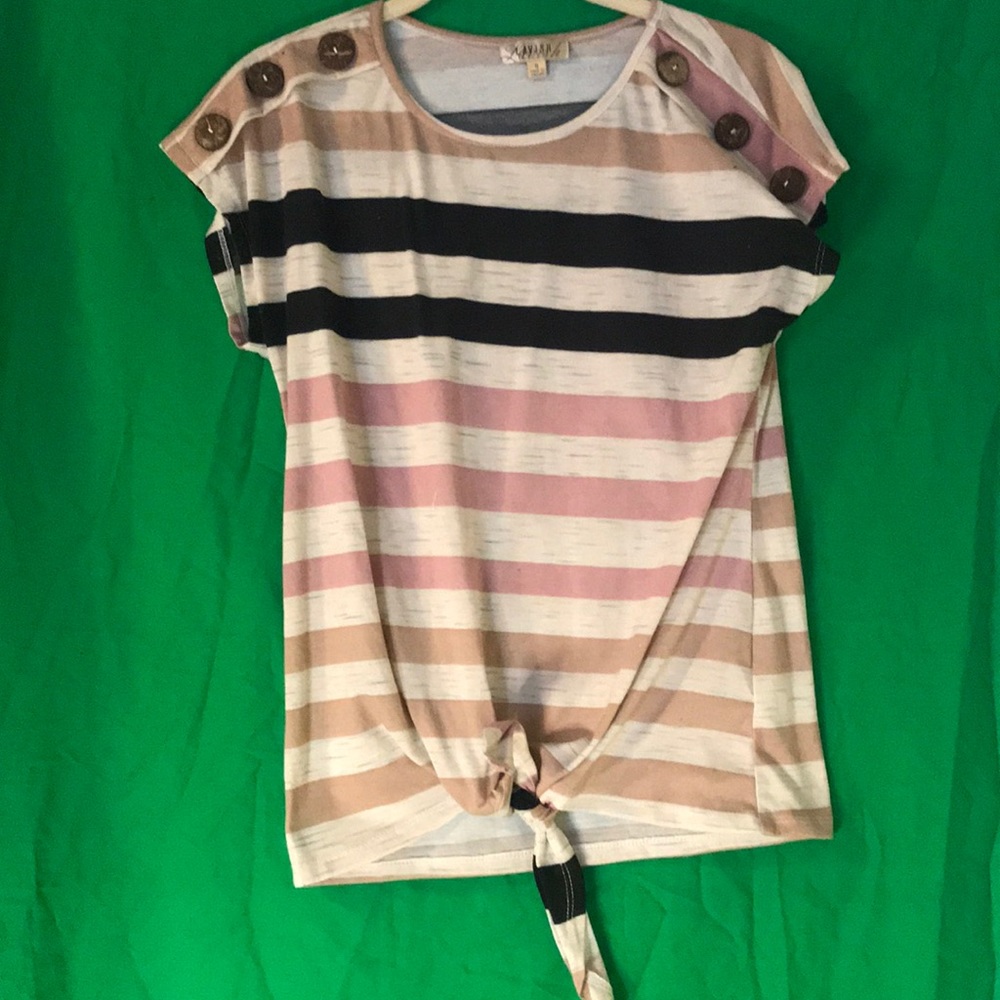 Lavish top